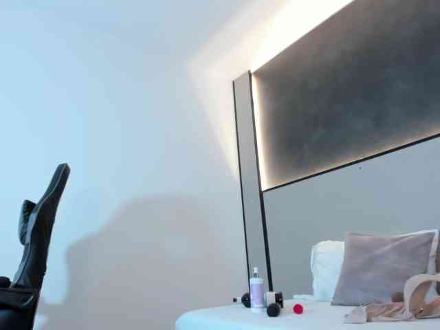 zoee-zi webcam