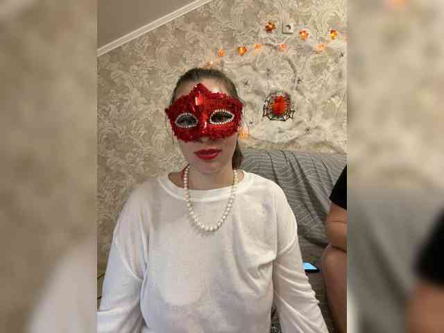 Sladkaya25pisya webcam