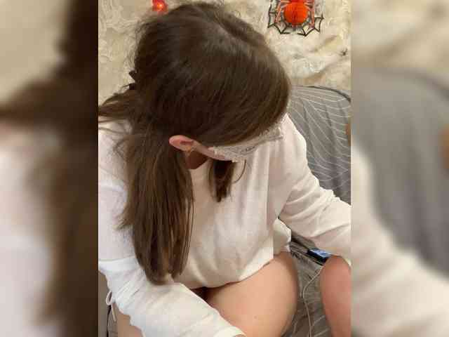 Sladkaya25pisya webcam