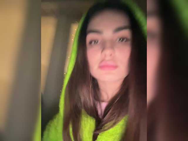 Entrez le videochat erotique avec le
modèle TwoPlay TwoPlay