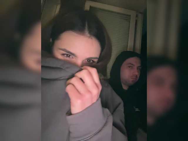 Entrez le videochat erotique avec le
modèle TwoPlay TwoPlay