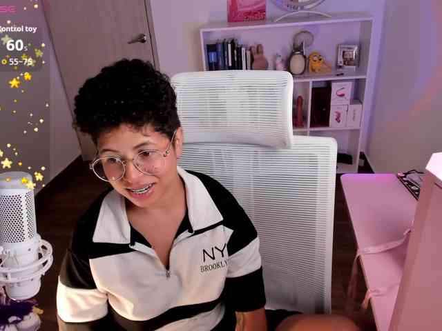 BunnybellPrincess webcam