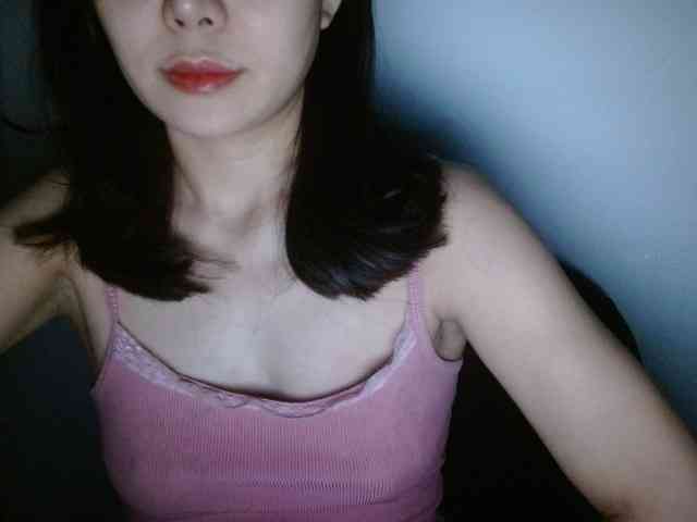 Jenny-99 webcam
