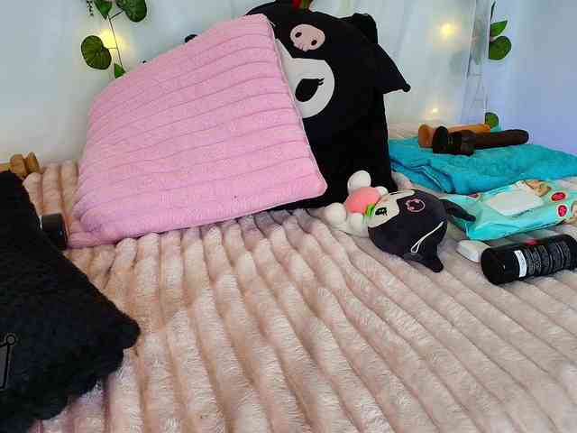 cutee-andrea1 webcam