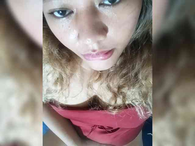 DianeHansen10 webcam