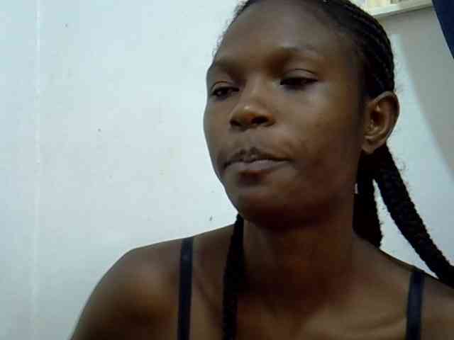 Ebonyslim webcam