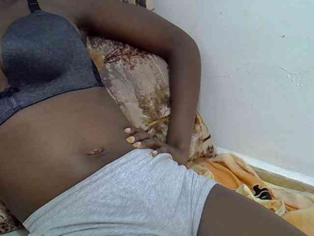 Ebonyslim webcam