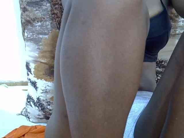 Ebonyslim webcam