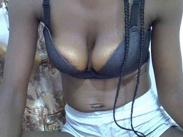 Ebonyslim webcam