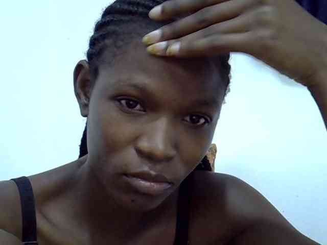 Ebonyslim webcam