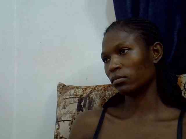 Ebonyslim webcam
