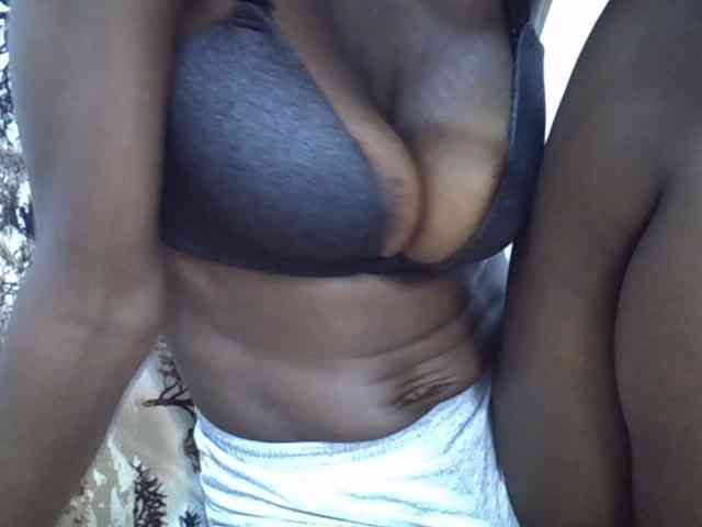 Ebonyslim webcam