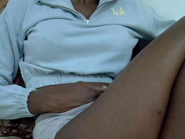 Ebonyslim webcam