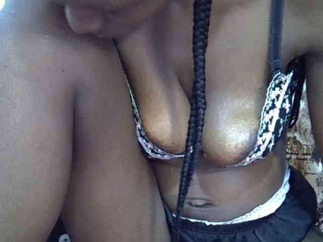 Ebonyslim webcam