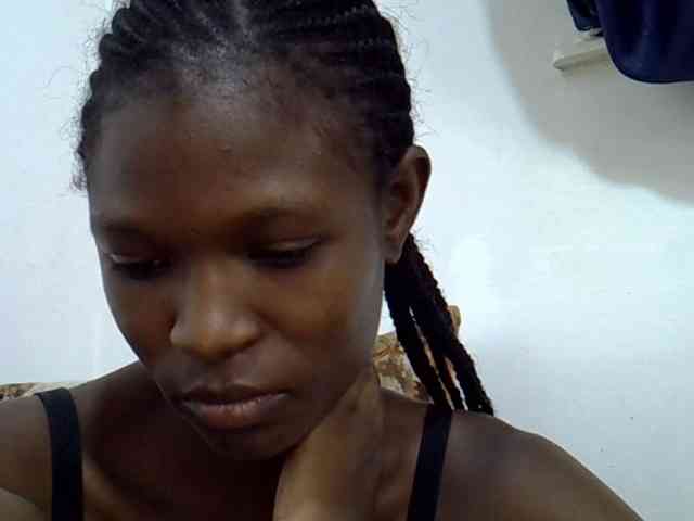 Ebonyslim webcam