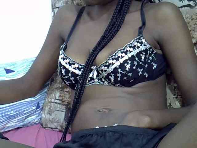 Ebonyslim webcam