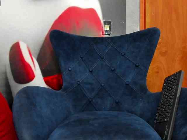 Karenlennox webcam