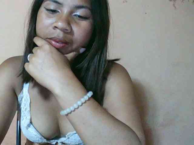 Cathalia3105 webcam