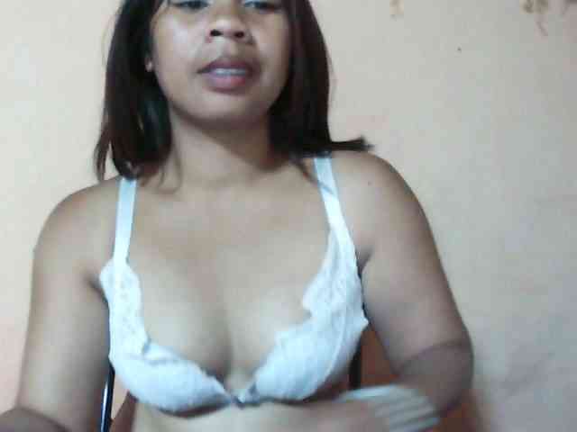 Cathalia3105 webcam