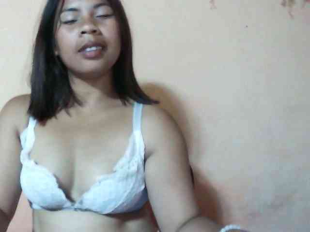 Cathalia3105 webcam