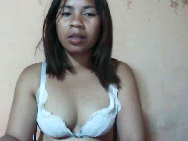 Cathalia3105 webcam