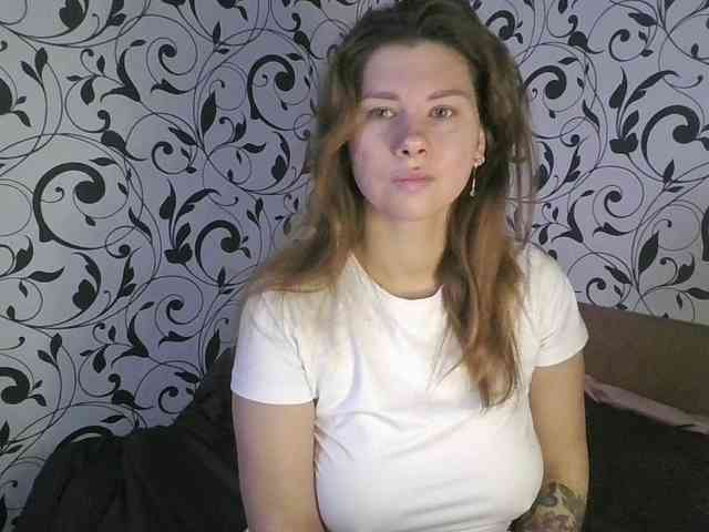 YourEmilie webcam