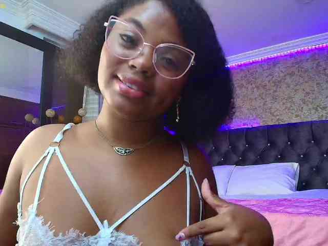 Black-Barbie webcam