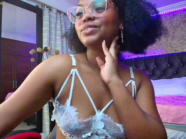 Black-Barbie webcam