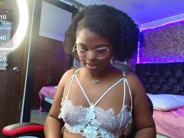 Black-Barbie webcam
