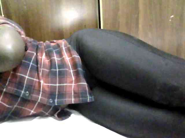 Sexycharlet43 webcam