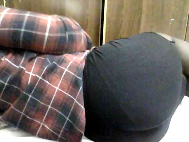 Sexycharlet43 webcam