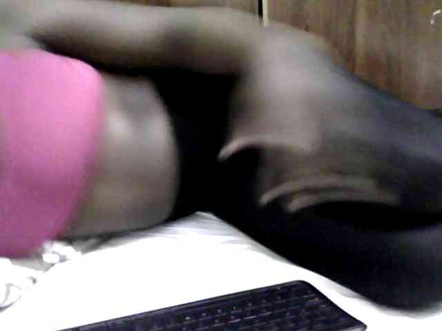 Sexycharlet43 webcam