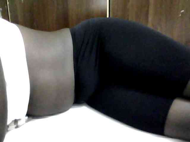 Sexycharlet43 webcam