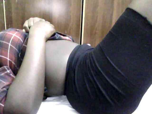 Sexycharlet43 webcam