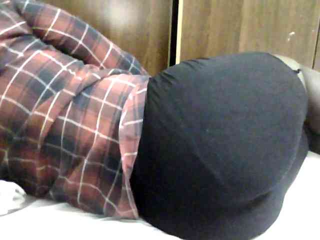 Sexycharlet43 webcam