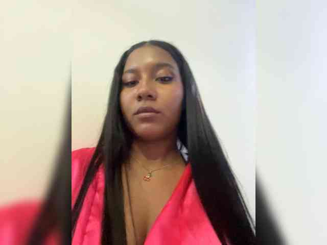 AdaraMills webcam