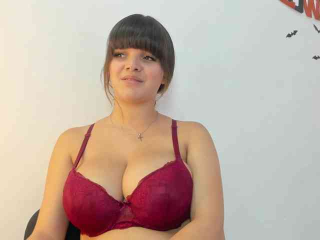 Estefania-121 webcam