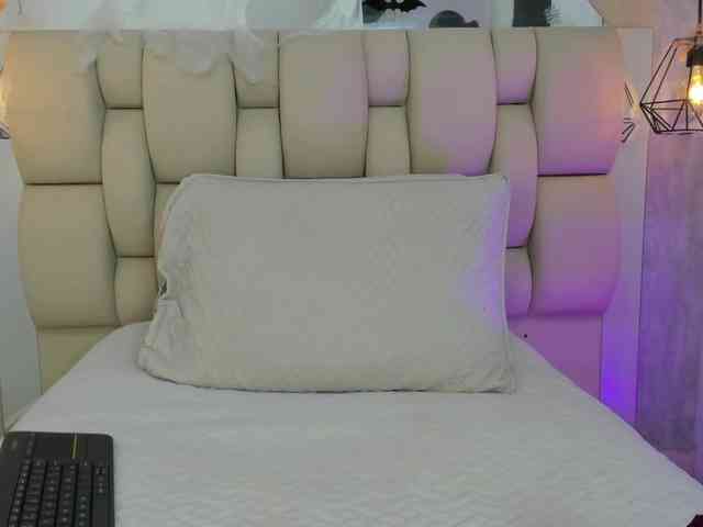 Estefania-121 webcam