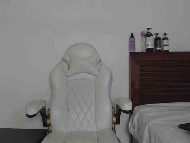 tifanymonroehot webcam