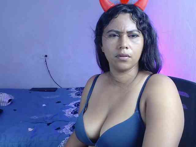 Fantasticgirl webcam