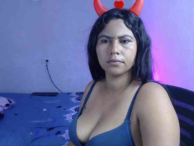 Fantasticgirl webcam