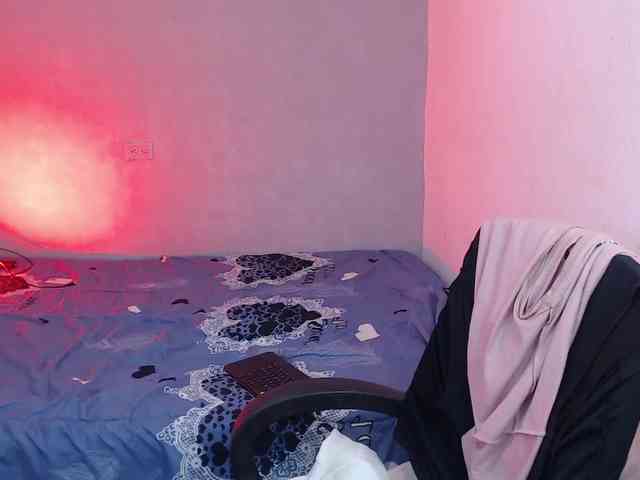 Fantasticgirl webcam