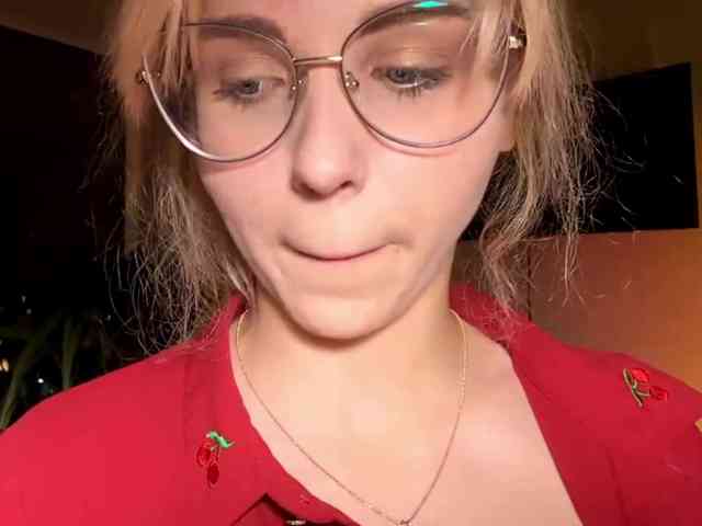 CarenPoellnitz webcam