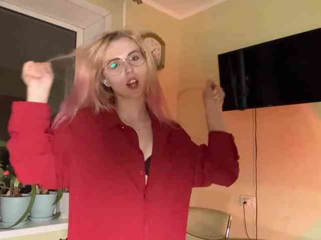 CarenPoellnitz webcam