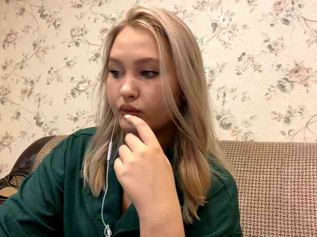 AnalisaDimick webcam