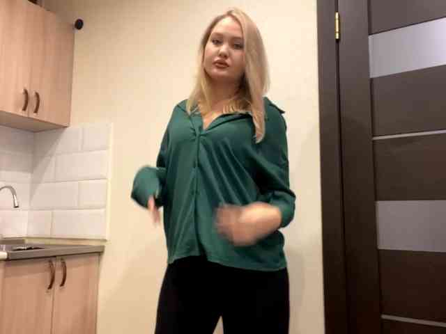 AnalisaDimick webcam