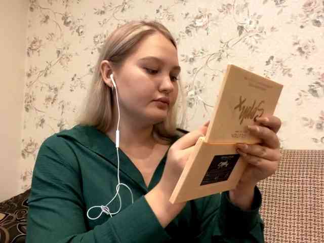 AnalisaDimick webcam