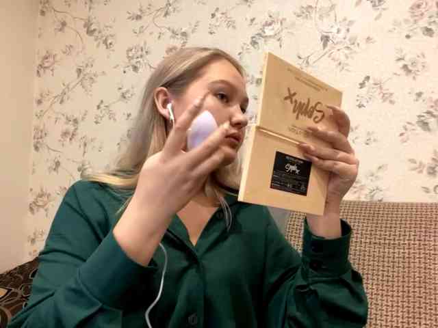 AnalisaDimick webcam