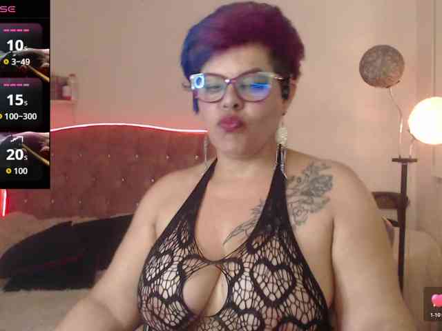 GreciaHorny webcam