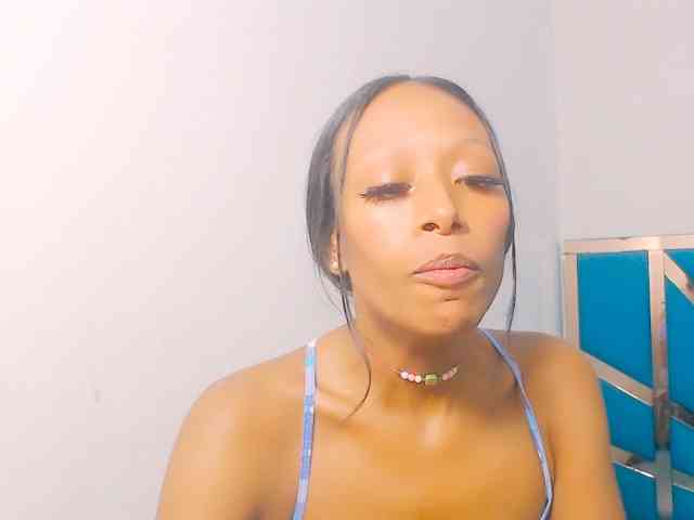 bitch-naughty webcam